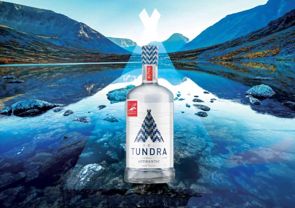 Водка "ТУНДРА" Authentic ВОДКА КРАЙНЕГО СЕВЕРА 0,5л 40%