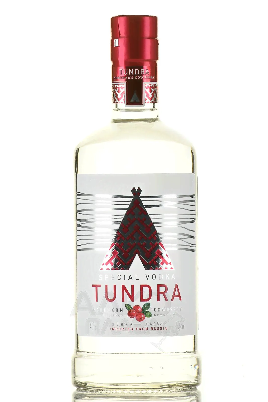 Vodka Tundra Northern Cowberry - водка Тундра Северная Брусника 0.5 л