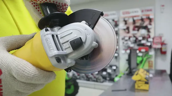 Машина шлифовальная угловая - DeWalt DWE4117