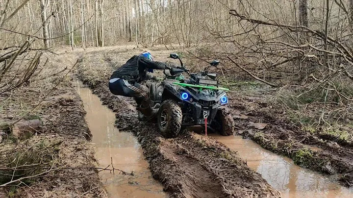 Весенние водные и грязевые процедуры на квадроциклах Regulmoto ATV220 и Zongshen Tundra