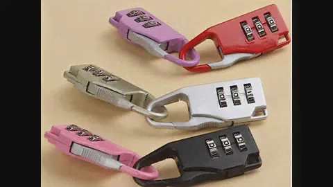 Карабин с кодом. Carabiner