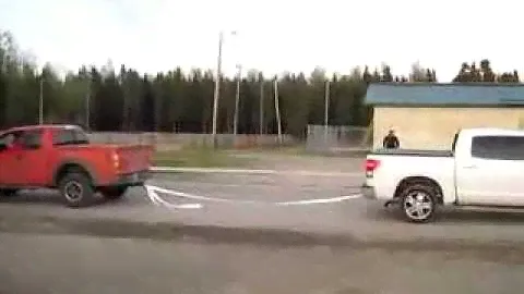 Toyota Tundra vs Ford F150 Raptor