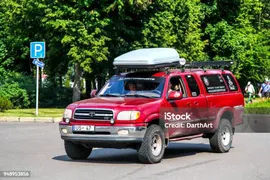 Тойота Тундра — стоковые фотографии и другие картинки 4х4 - 4х4, Machinery, Toyota Motor