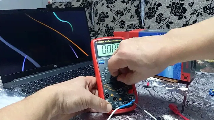Unboxing digital multimeter VC9208N