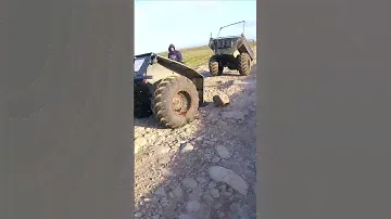 СЛОМАЛСЯ БОЛОТОХОД ПЕРЕЛОМКА далеко в тундре