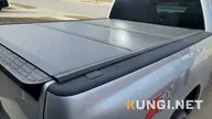 Крышка жесткая трехсекционная (низкий профиль) для пикапа Toyota Tundra (Тойота Тундра)